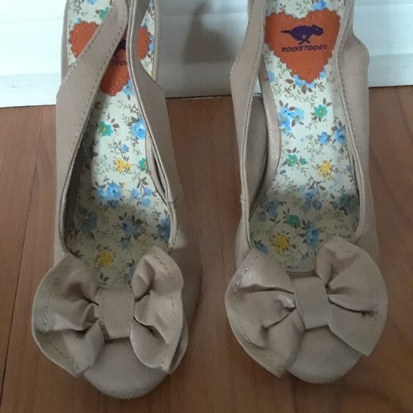 Rocket Dogs Fabric Slingback Heels With Bow Detail - Picture 4 of 11